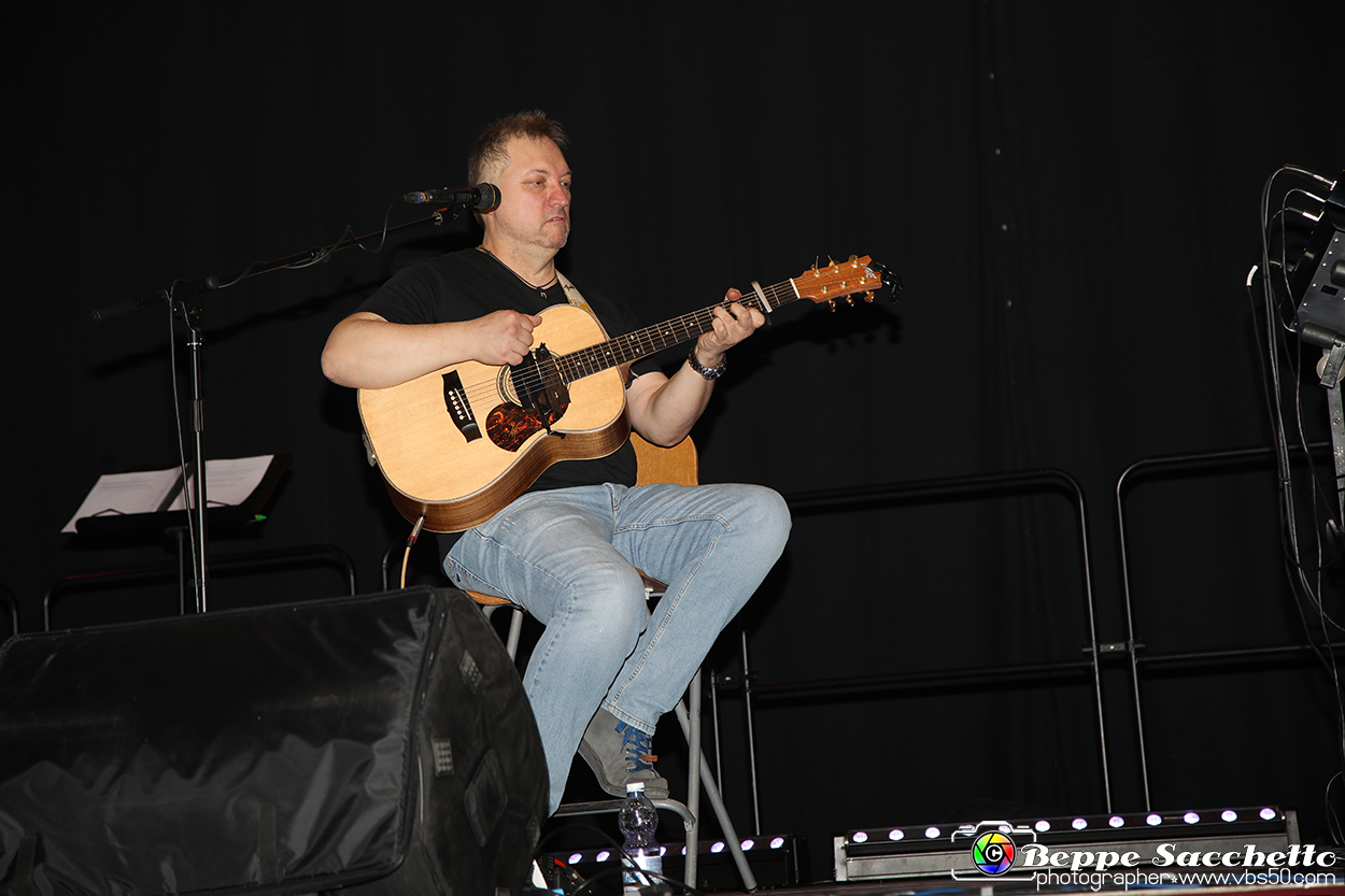 VBS_10060 - Concerto Marco Soria  'Amemanera Musica dalle radici'.jpg